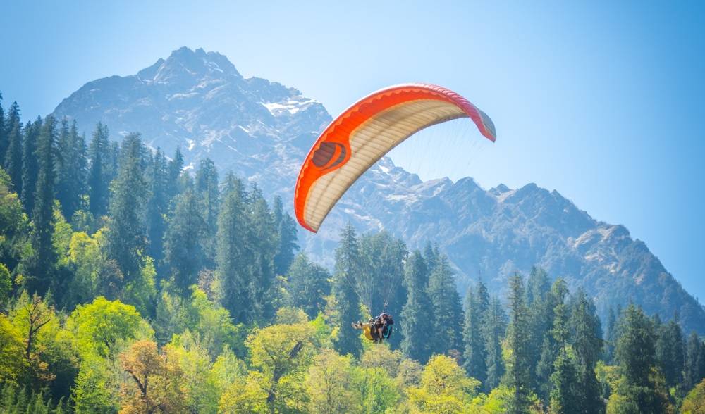 Thrilling Paragliding Session