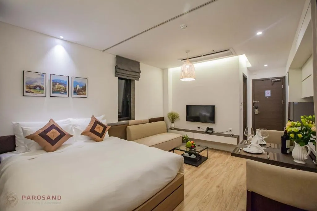 Arrival in Hanoi & Check-in - Image 3